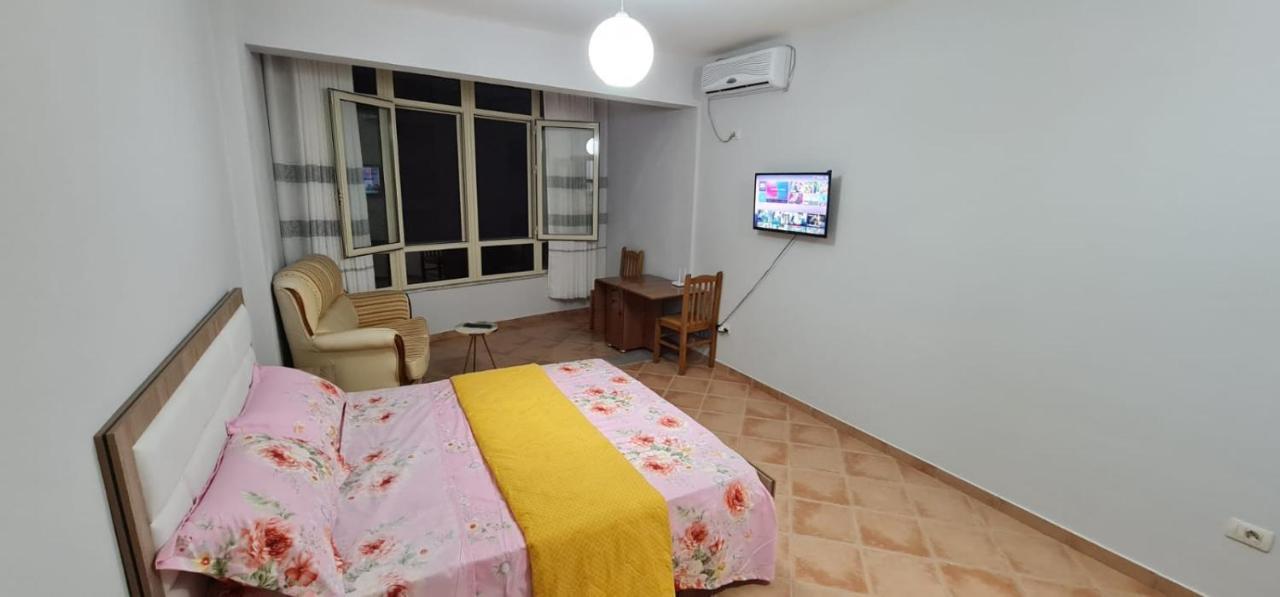 Miami Beach Apartments Golem  Ngoại thất bức ảnh