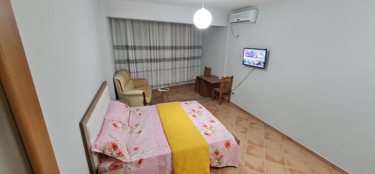 Miami Beach Apartments Golem  Ngoại thất bức ảnh